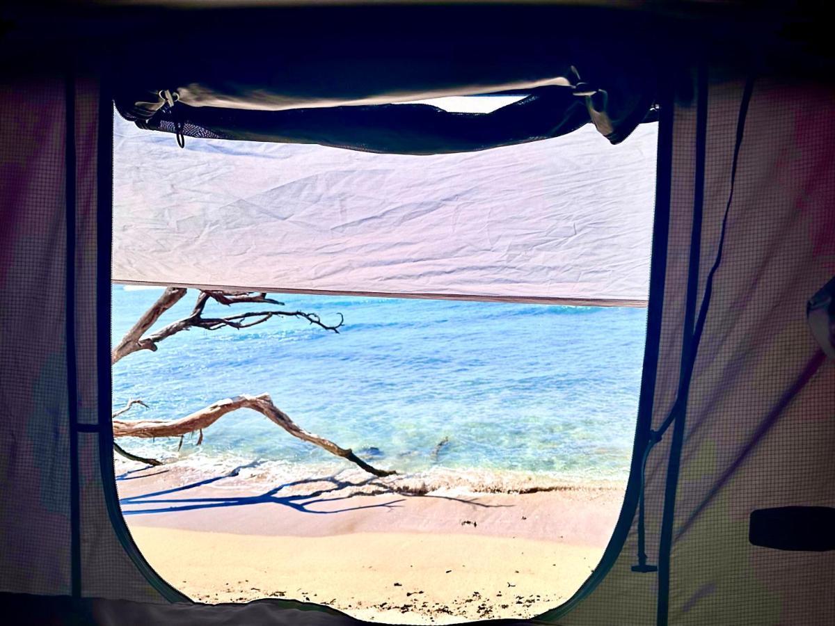 Explore Maui'S Diverse Campgrounds And Uncover The Island'S Beauty From Fresh Perspectives Every Day As You Journey With Aloha Glamp'S Great Jeep Equipped With A Rooftop Tent Paia Zewnętrze zdjęcie