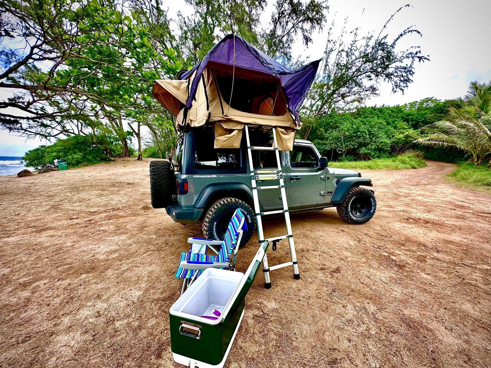 Explore Maui'S Diverse Campgrounds And Uncover The Island'S Beauty From Fresh Perspectives Every Day As You Journey With Aloha Glamp'S Great Jeep Equipped With A Rooftop Tent Paia Zewnętrze zdjęcie